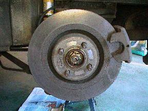 Rear brake disc alignment for removal